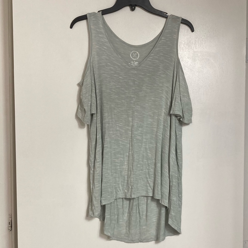 Maurices cold shoulder high low top